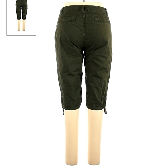 Dockers Dark Green Capri Pants Shorts Women's Size 14 Tie Leg Casual Neutral EUC - Picture 2 of 4